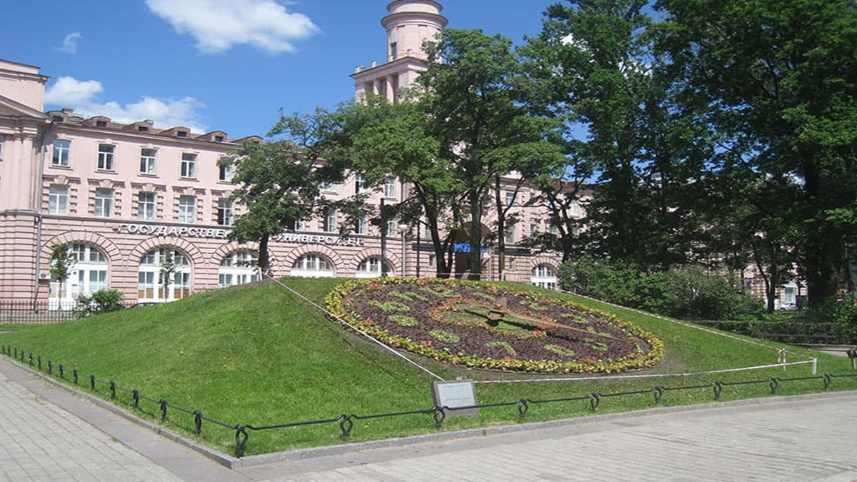 دانشگاه ایتمو روسیه